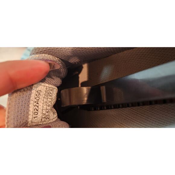 Asics Women Gel Quantum 1024A020 Gray Blue Running Sneakers Size US 6.5 - Picture 3 of 7